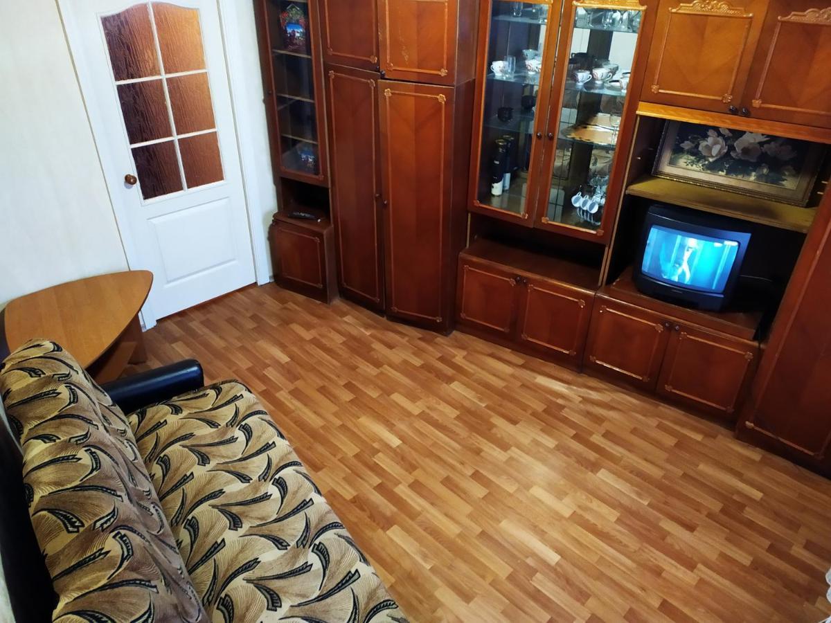 Прокофьева 24Б Уютная Посуточная Квартира Sumy Esterno foto